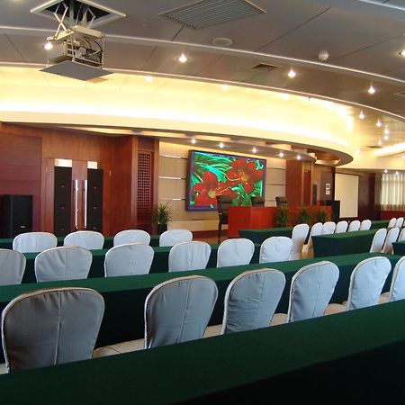 Kunming Golden Spring Hotel Exteriör bild