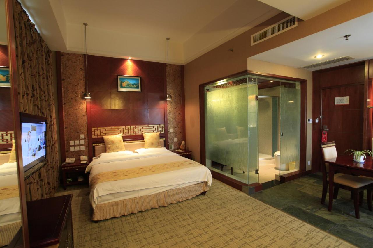 Kunming Golden Spring Hotel Exteriör bild